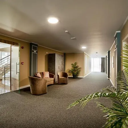 Hotel Nordic Twins & Wellness Radauti Exterior photo